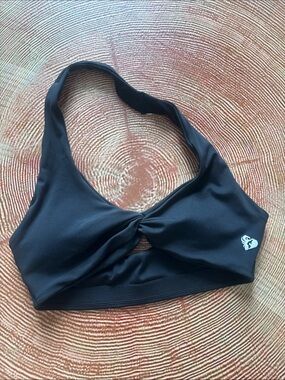 Women's Black Twist-Front Sports Bra with Subtle Logo